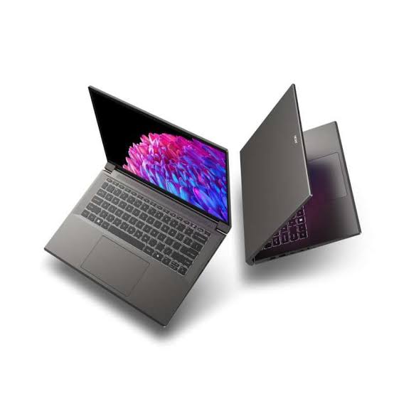 Acer Swift X 14 SFX14-72G angle 2