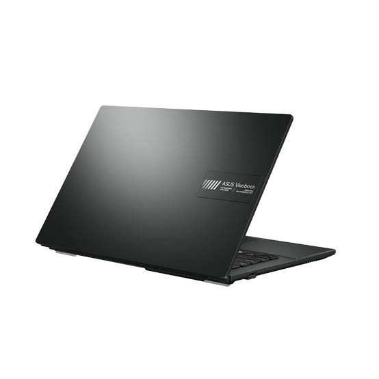 ASUS Vivobook Go 14 E1404FA angle 3