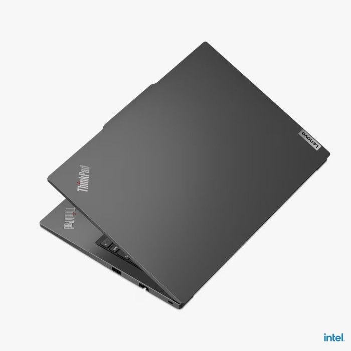 Lenovo ThinkPad E14 Gen 5 angle 2